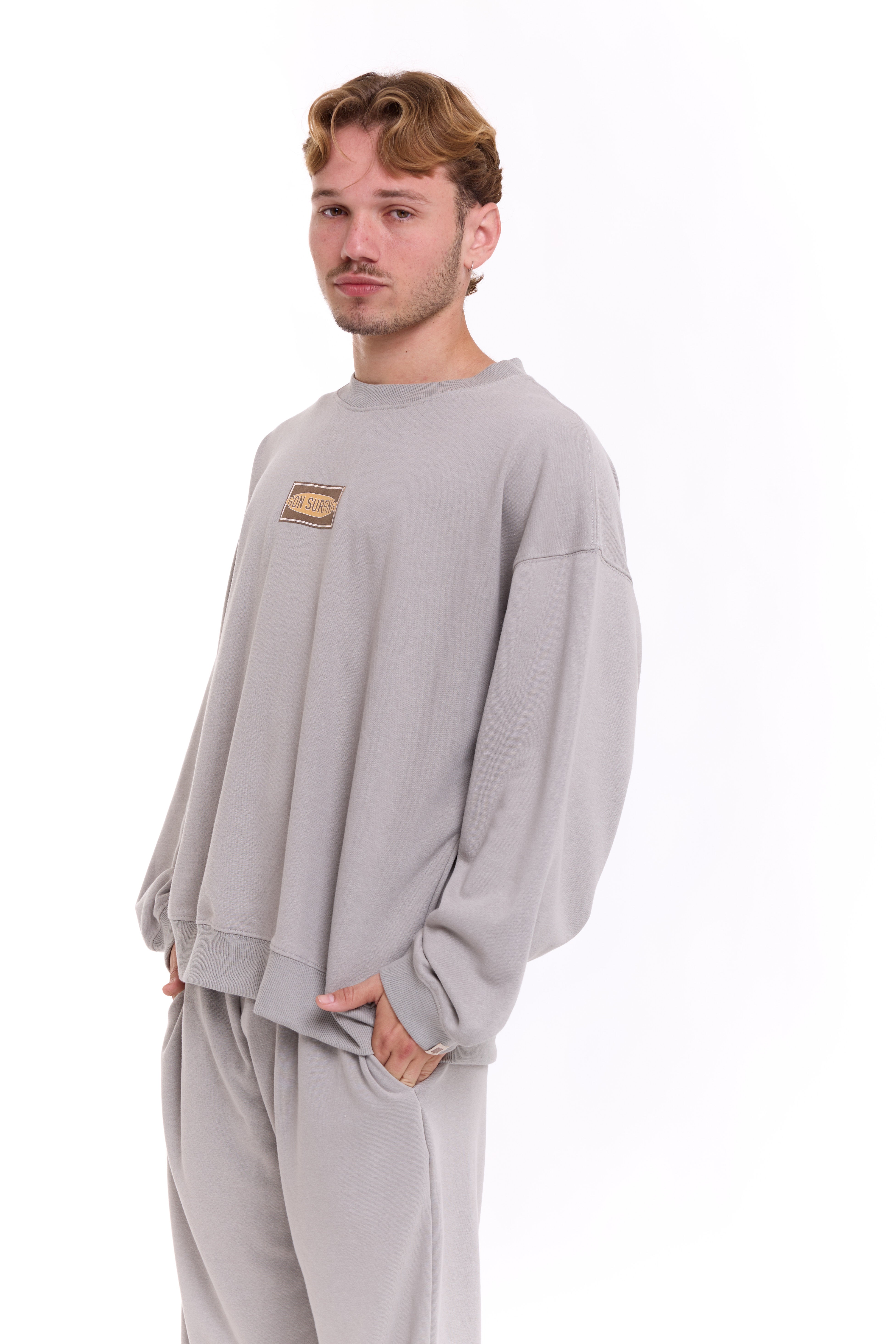 Oversize sweatshirt- vintage logo
