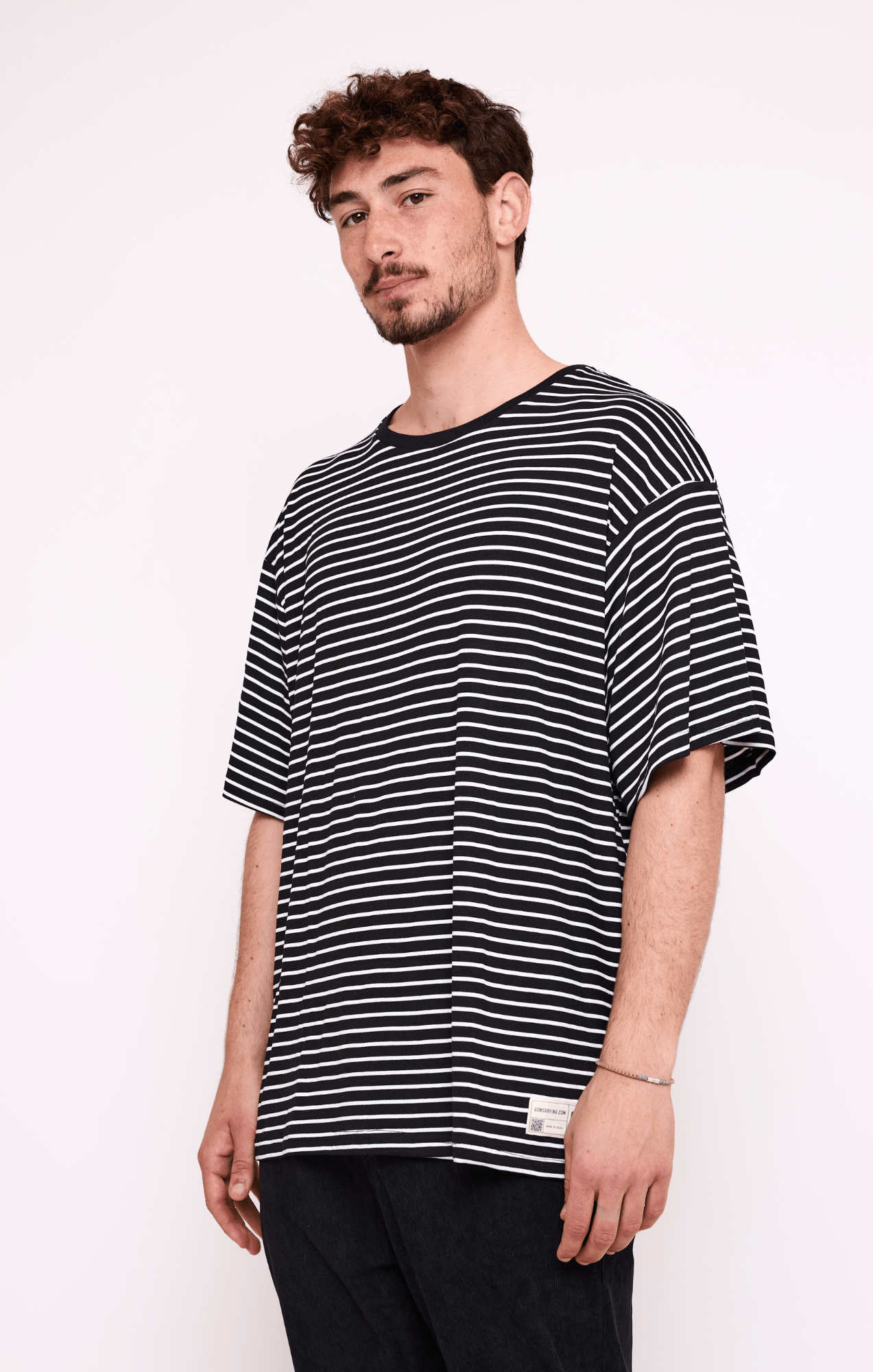 Black & White Stripes T-Shirt - GONSURFING