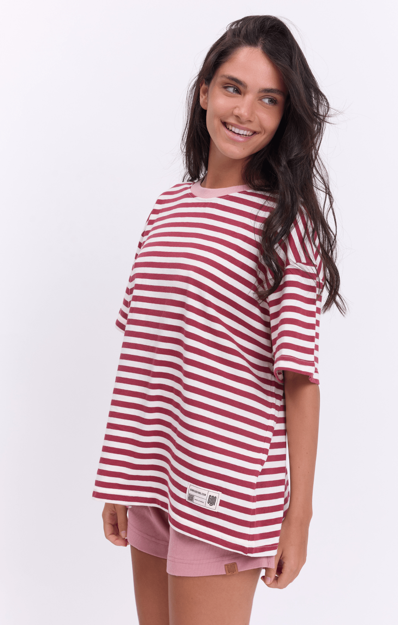 Burgundy Stripes - Oversize T-Shirt - GONSURFING