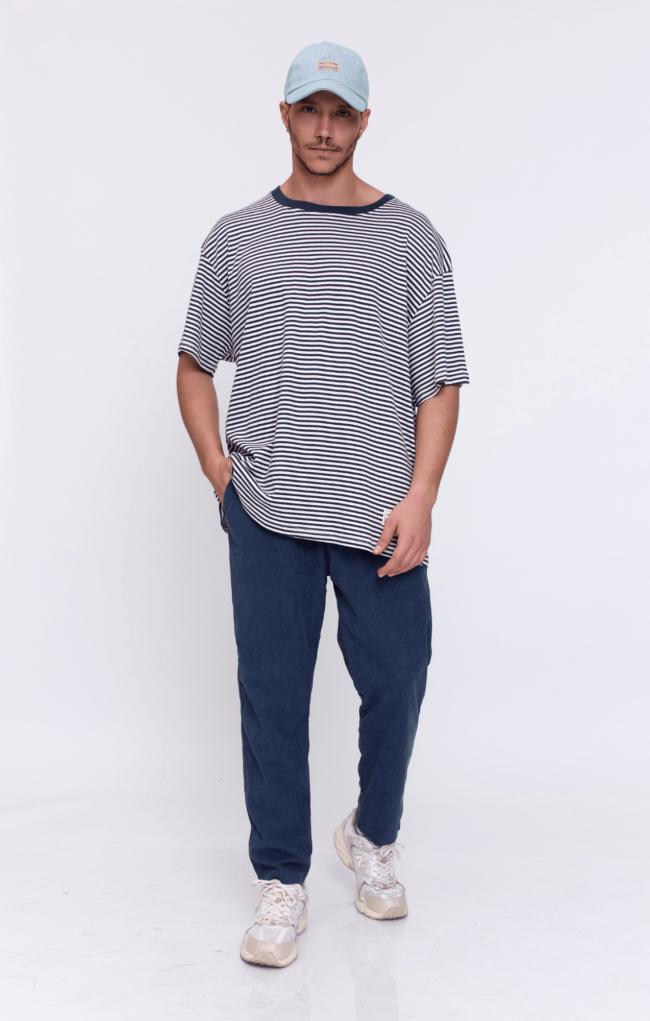 Navy Stripes - Oversize T-Shirt - GONSURFING