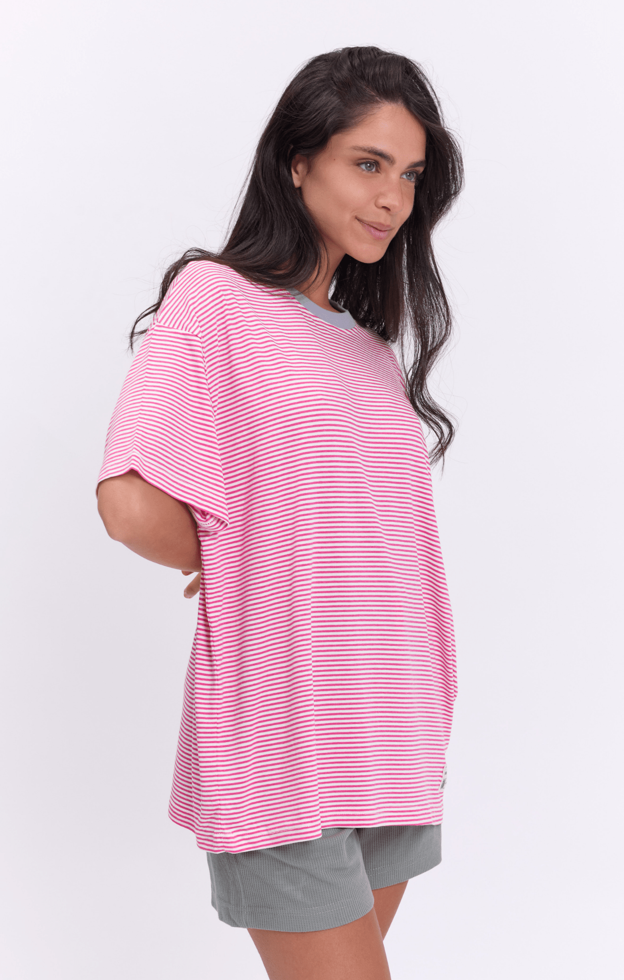 Pink Stripes - Oversize T-Shirt - GONSURFING