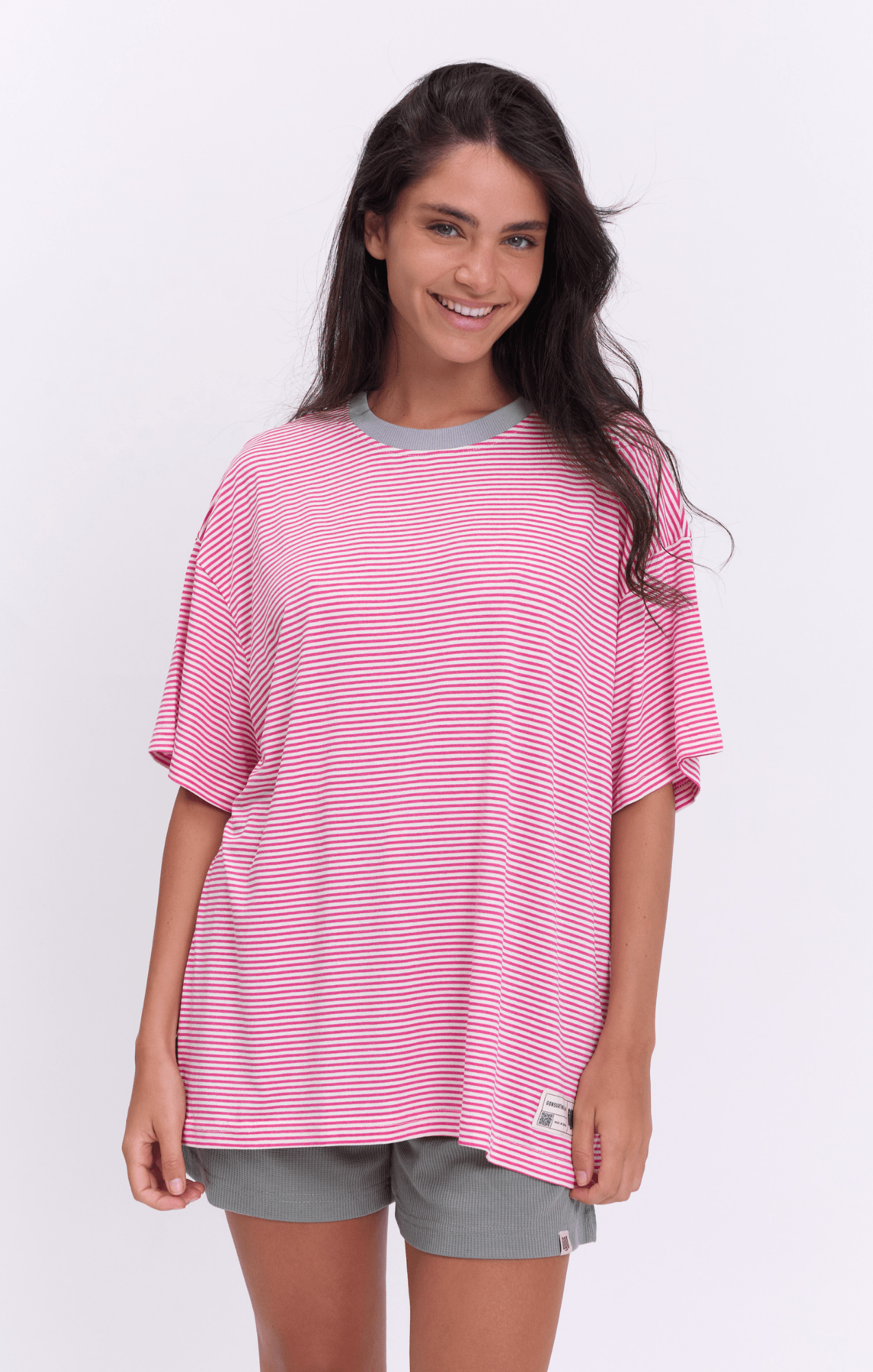 Pink Stripes - Oversize T-Shirt - GONSURFING