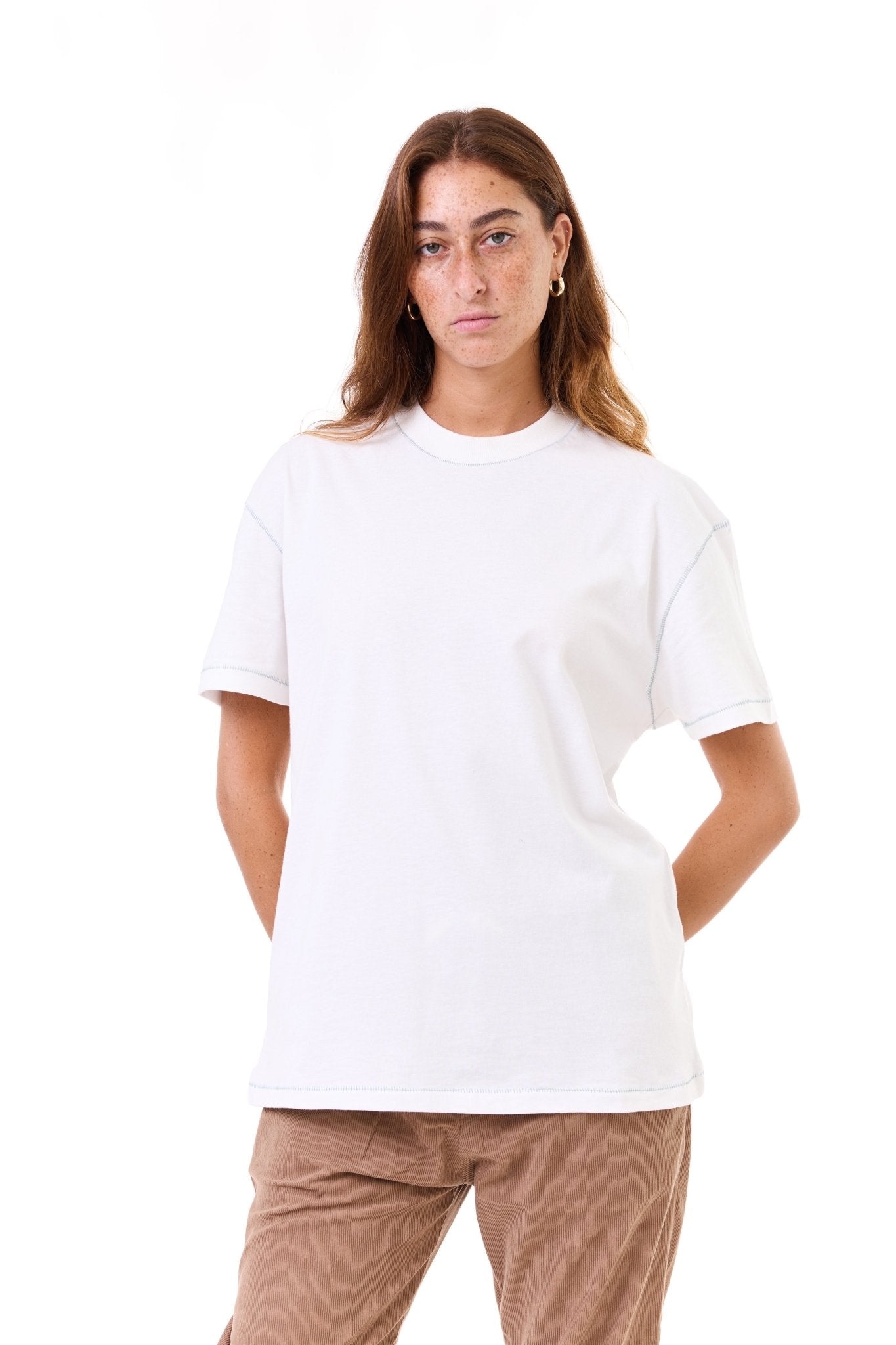 White - stitches t-shirt - GONSURFING