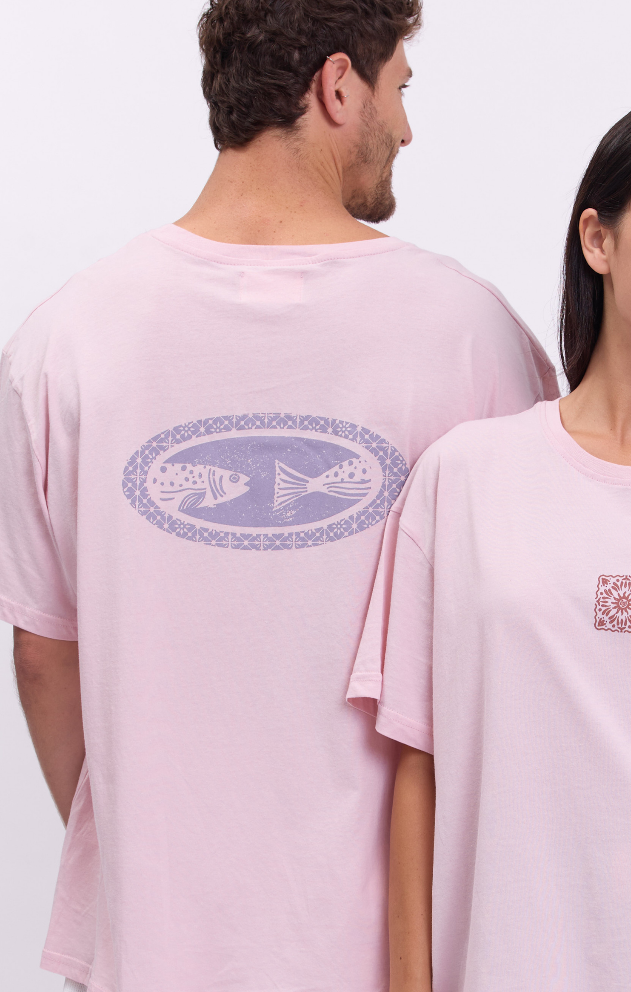 Oval fish - Oversize T-Shirt