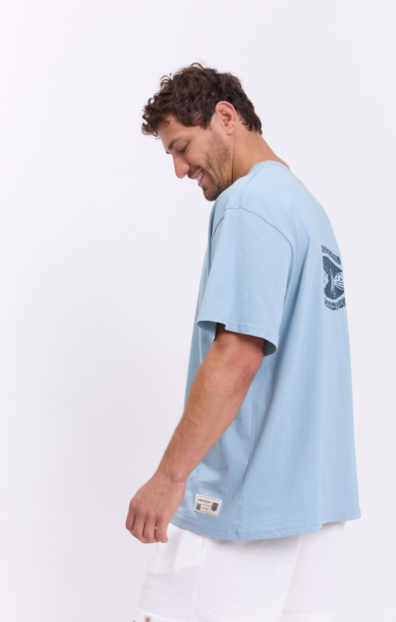 Oval fish - Oversize T-Shirt
