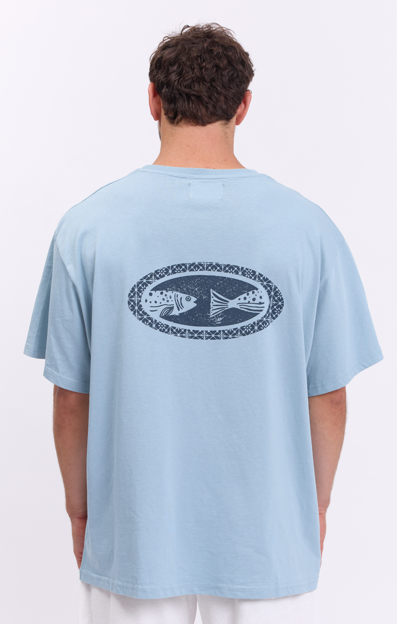 Oval fish - Oversize T-Shirt