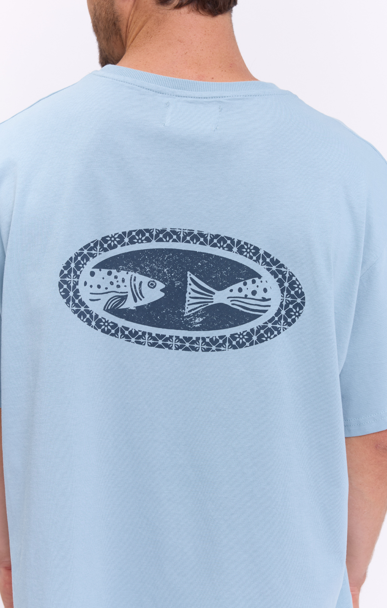 Oval fish - Oversize T-Shirt