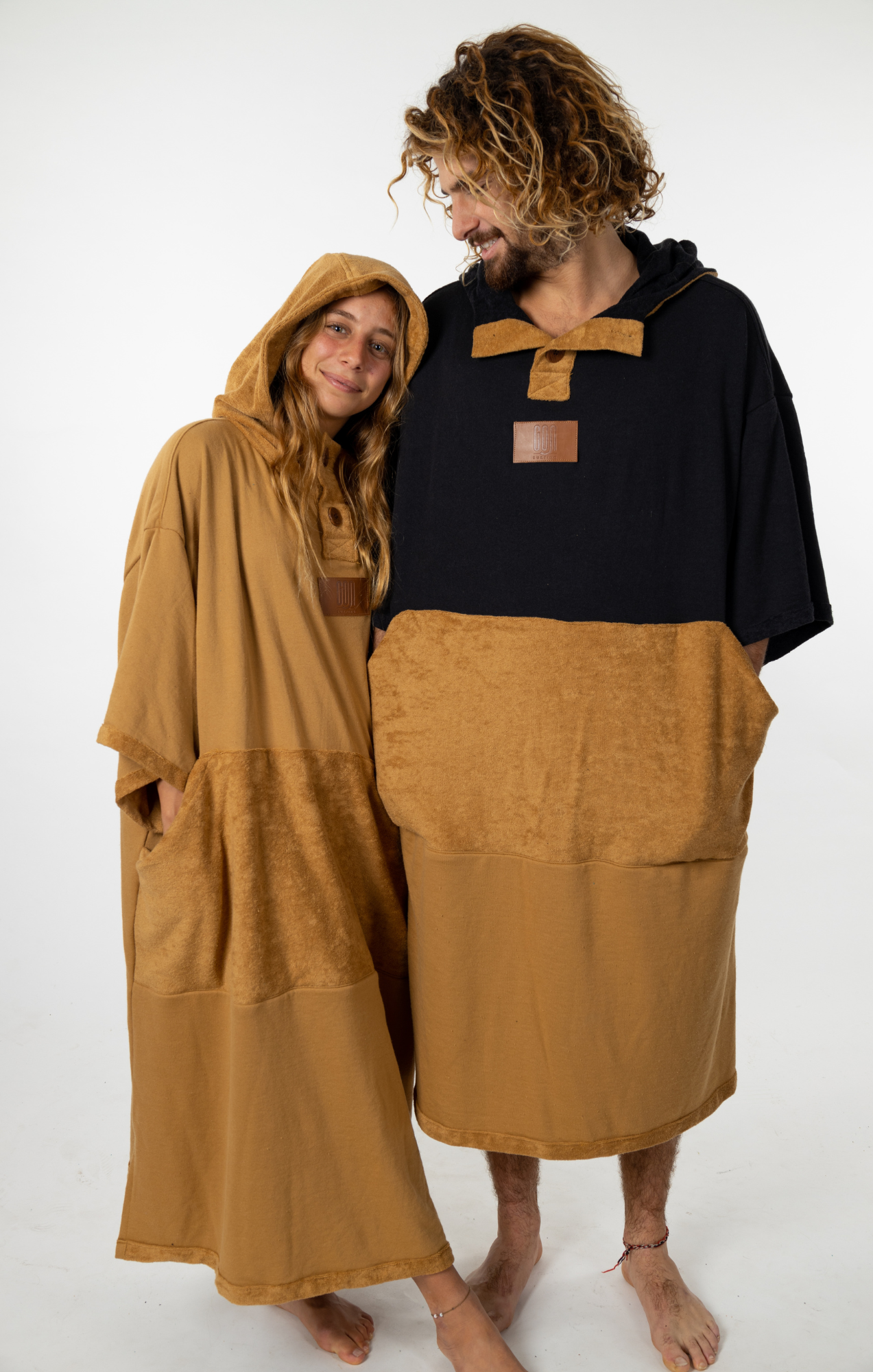 Black & Beige - Poncho