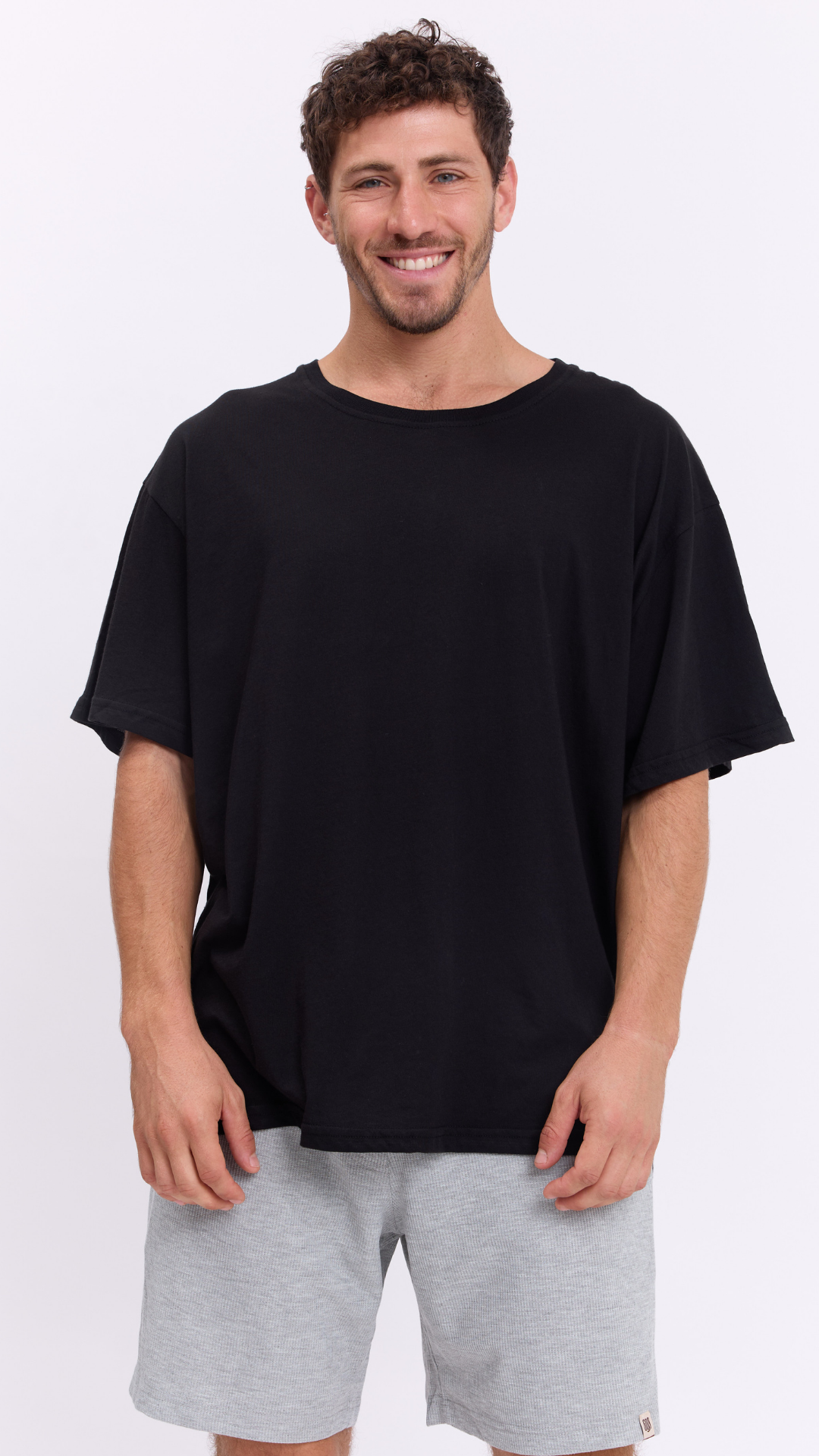 Basic Black - Oversize T-Shirt