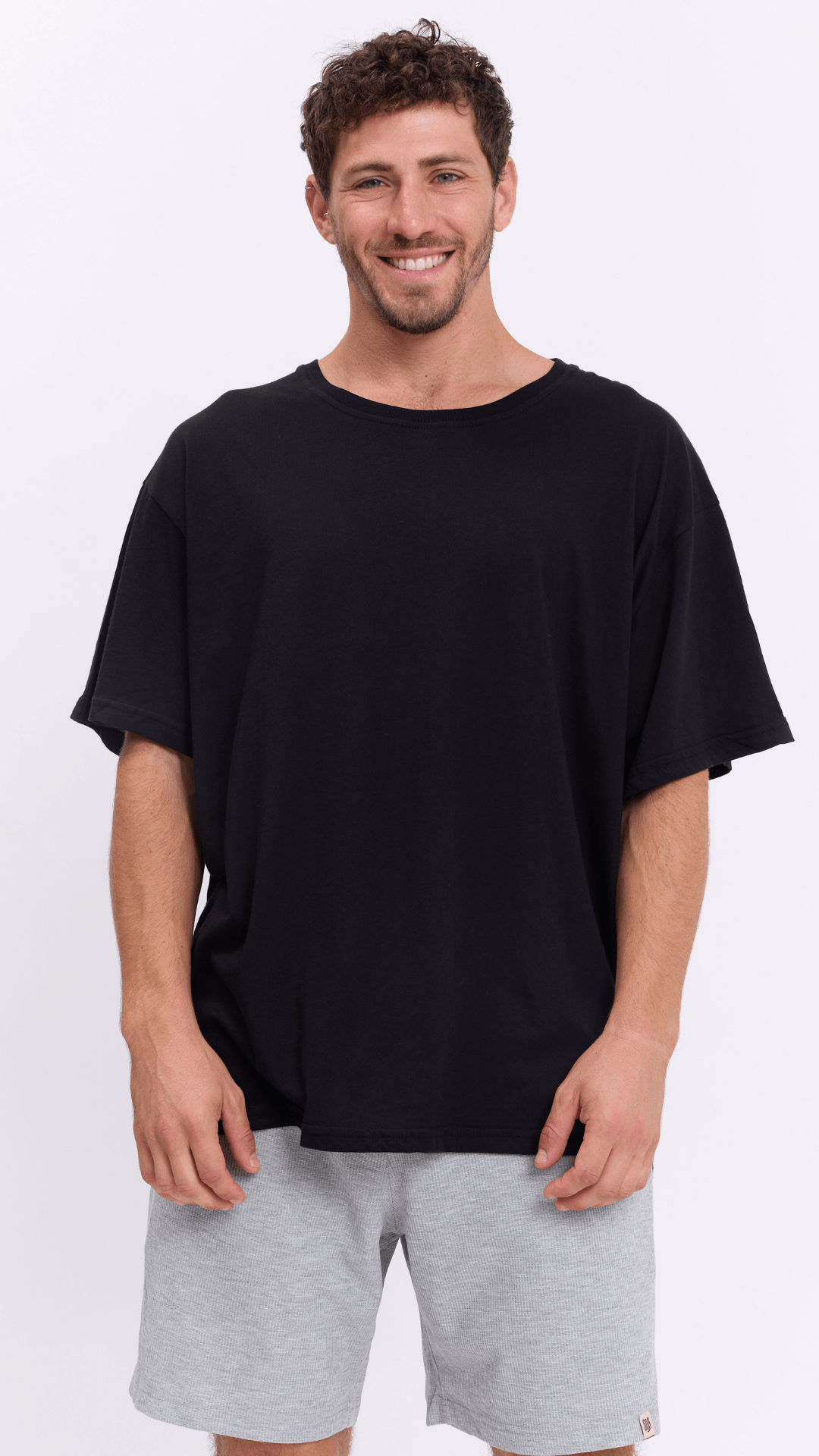 Basic Black - Oversize T-Shirt - GONSURFING