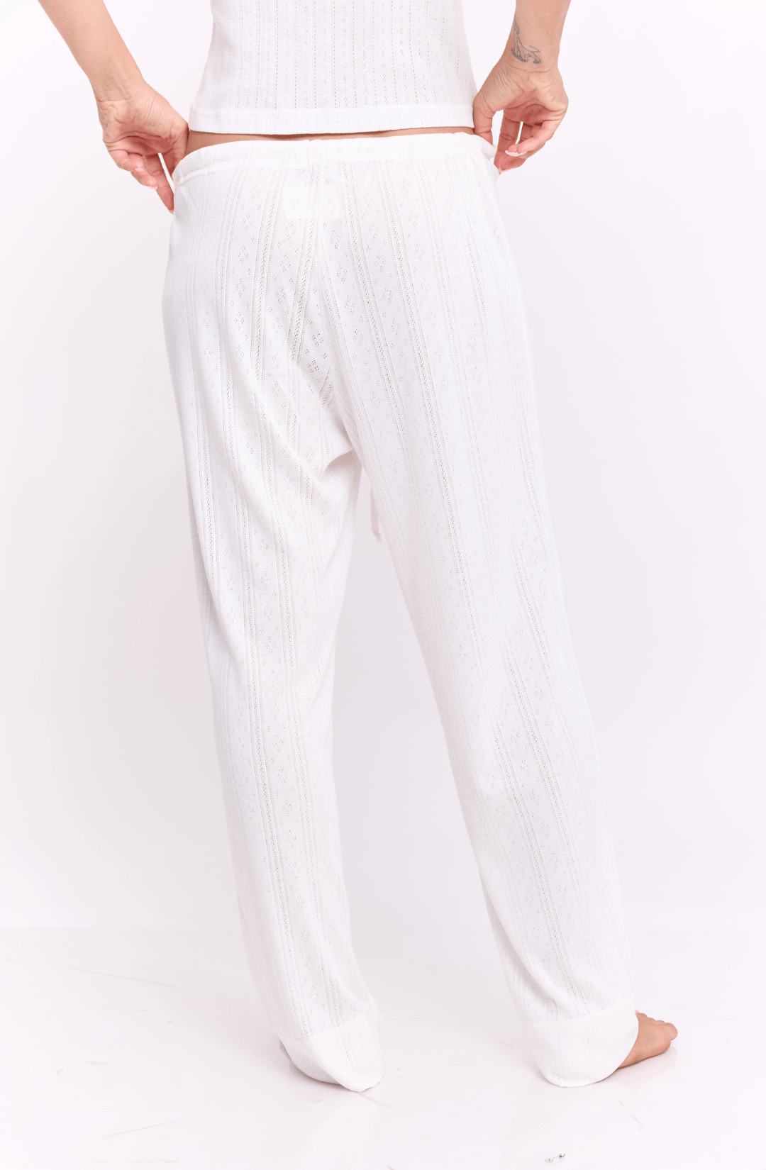 Off white pointeil - long pants - GONSURFING