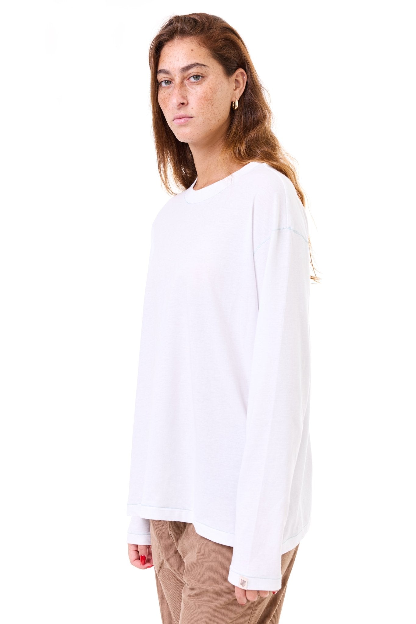 White - stitches long sleeves - GONSURFING